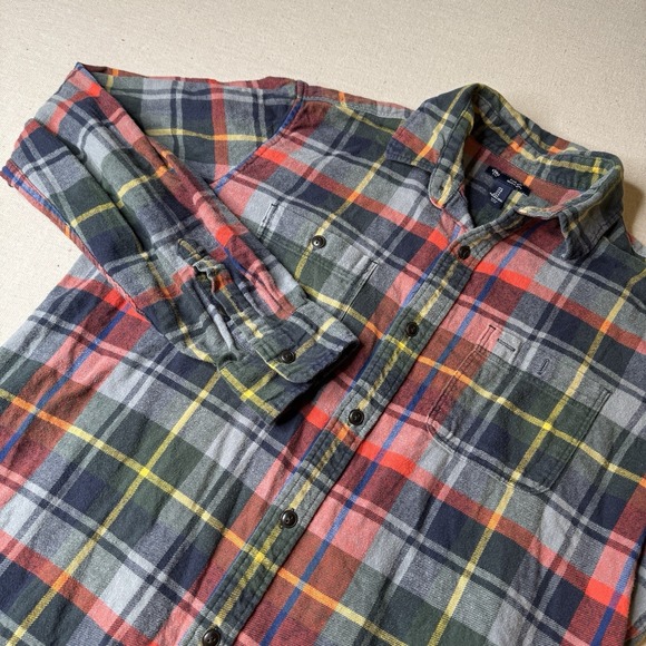 GAP Other - GAP Mens Standard Fit Long Sleeve Persimmon Button Down Flannel Shirt Size Large